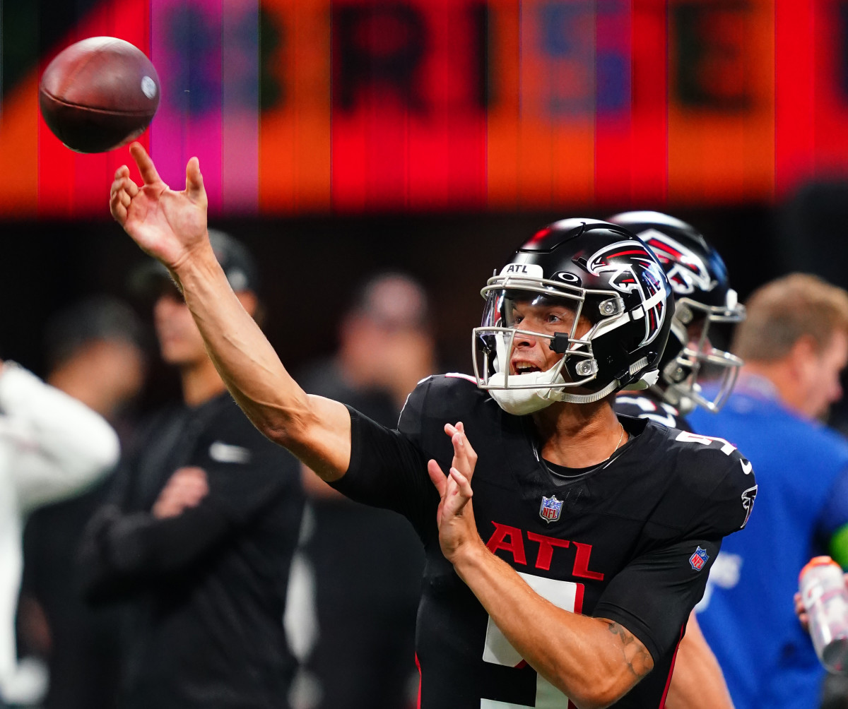 Desmond Ridder and the Atlanta Falcons will wear their black uniforms Sunday. (USA Today)